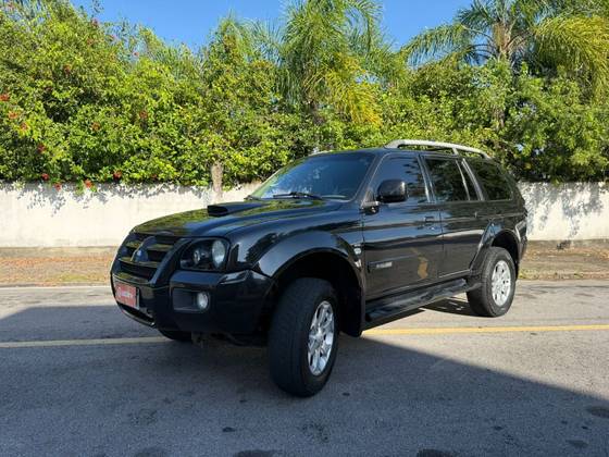 MITSUBISHI PAJERO 2.5 HD 4X4 8V TURBO INTERCOOLER DIESEL 4P MANUAL MITSUBISHI PAJERO 2.5 HD 4X4 8V TURBO INTERCOOLER DIESEL 4P MANUAL